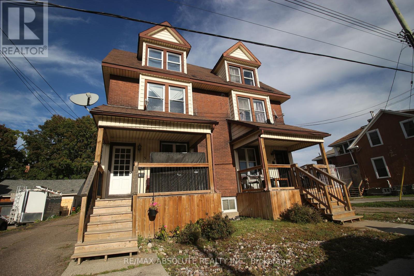 47 - 51 RAGLAN STREET N - 2