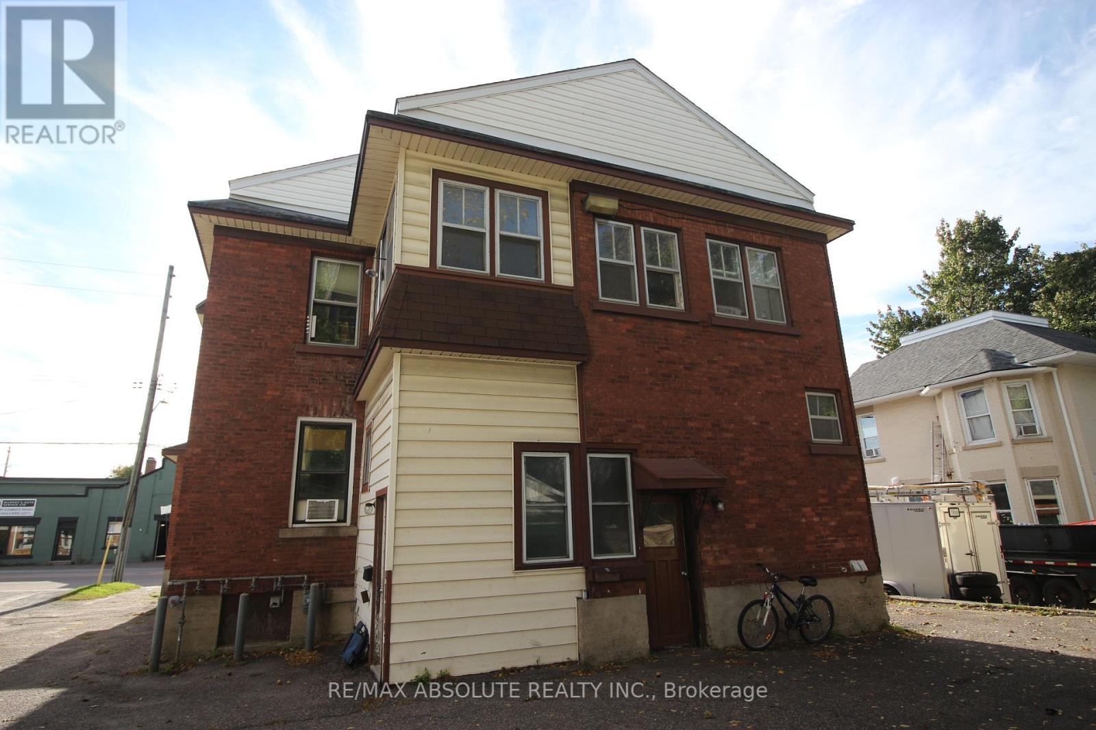 47 - 51 RAGLAN STREET N - 3