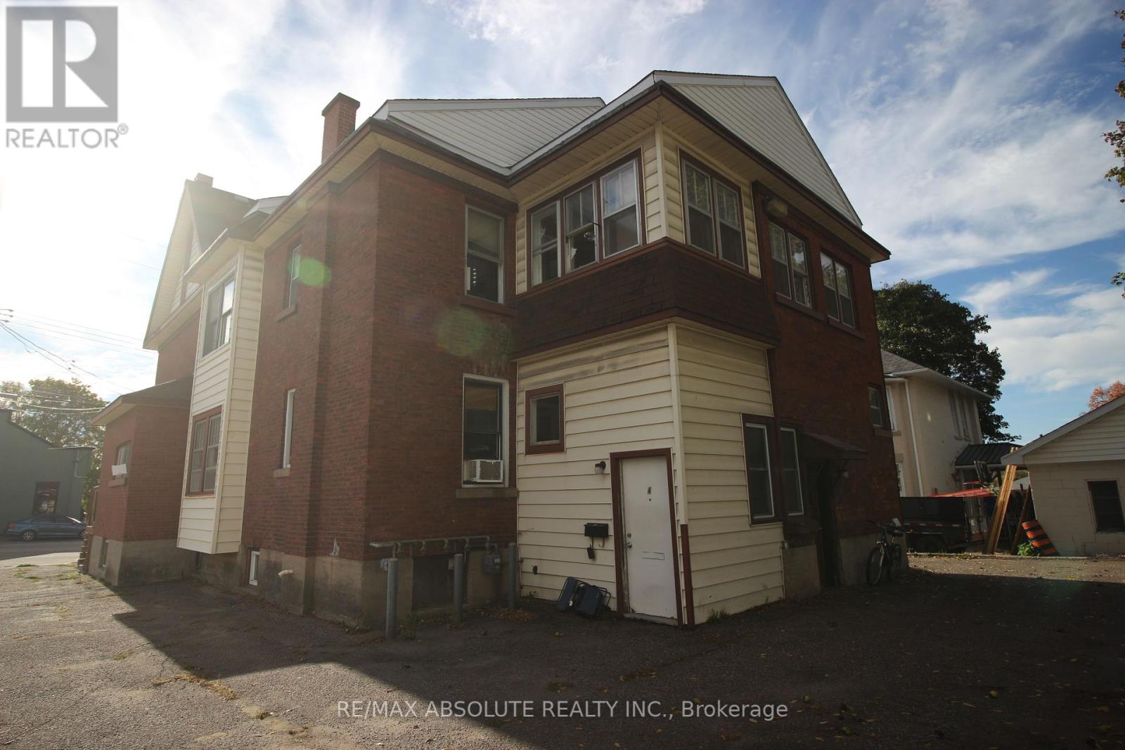 47 - 51 RAGLAN STREET N - 4