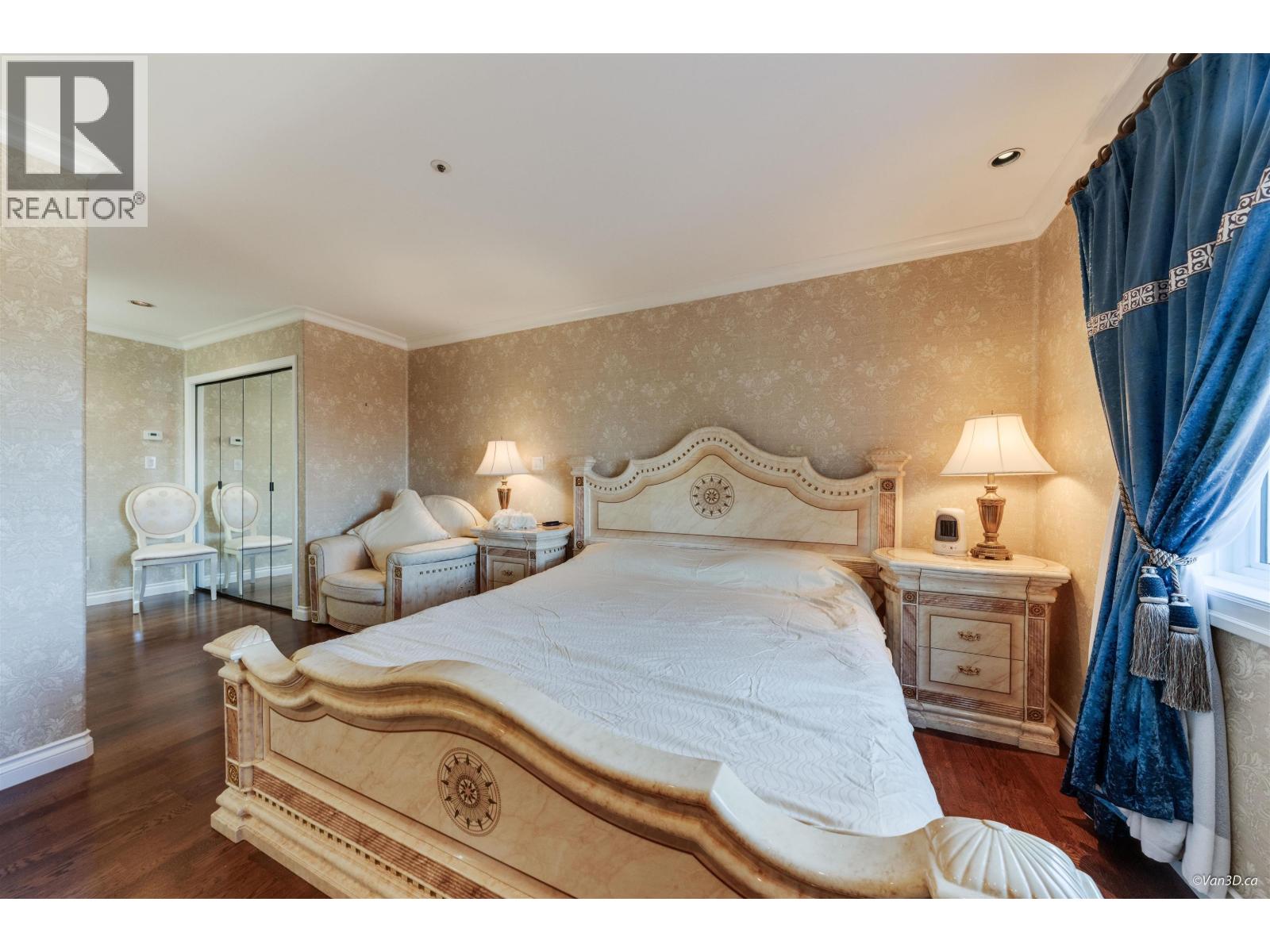 1419 CHIPPENDALE ROAD, West Vancouver