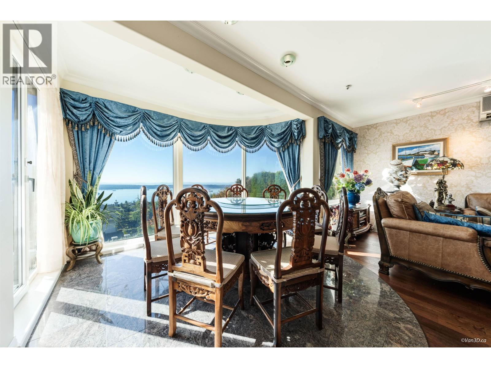 1419 CHIPPENDALE ROAD, West Vancouver