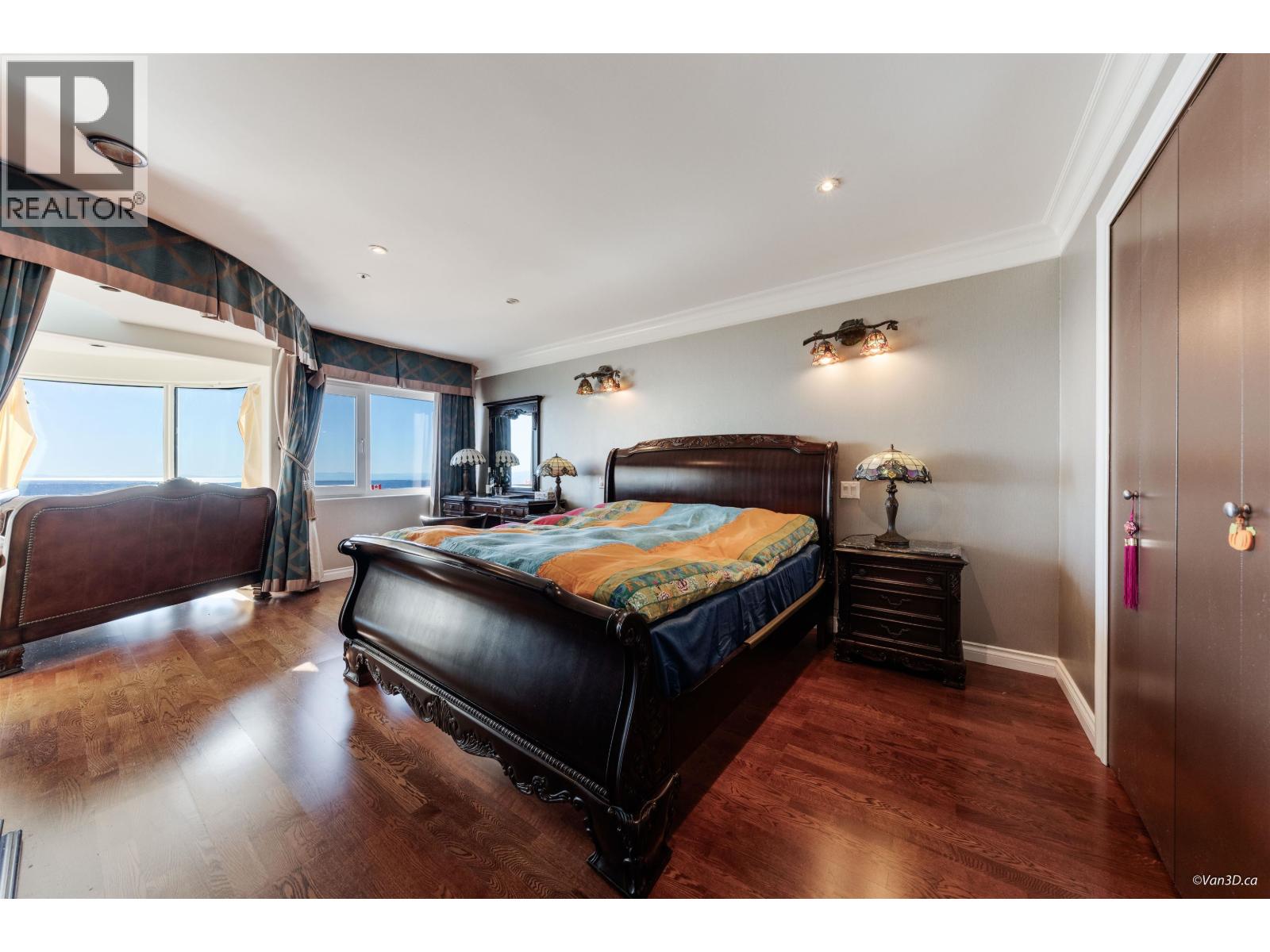 1419 CHIPPENDALE ROAD, West Vancouver