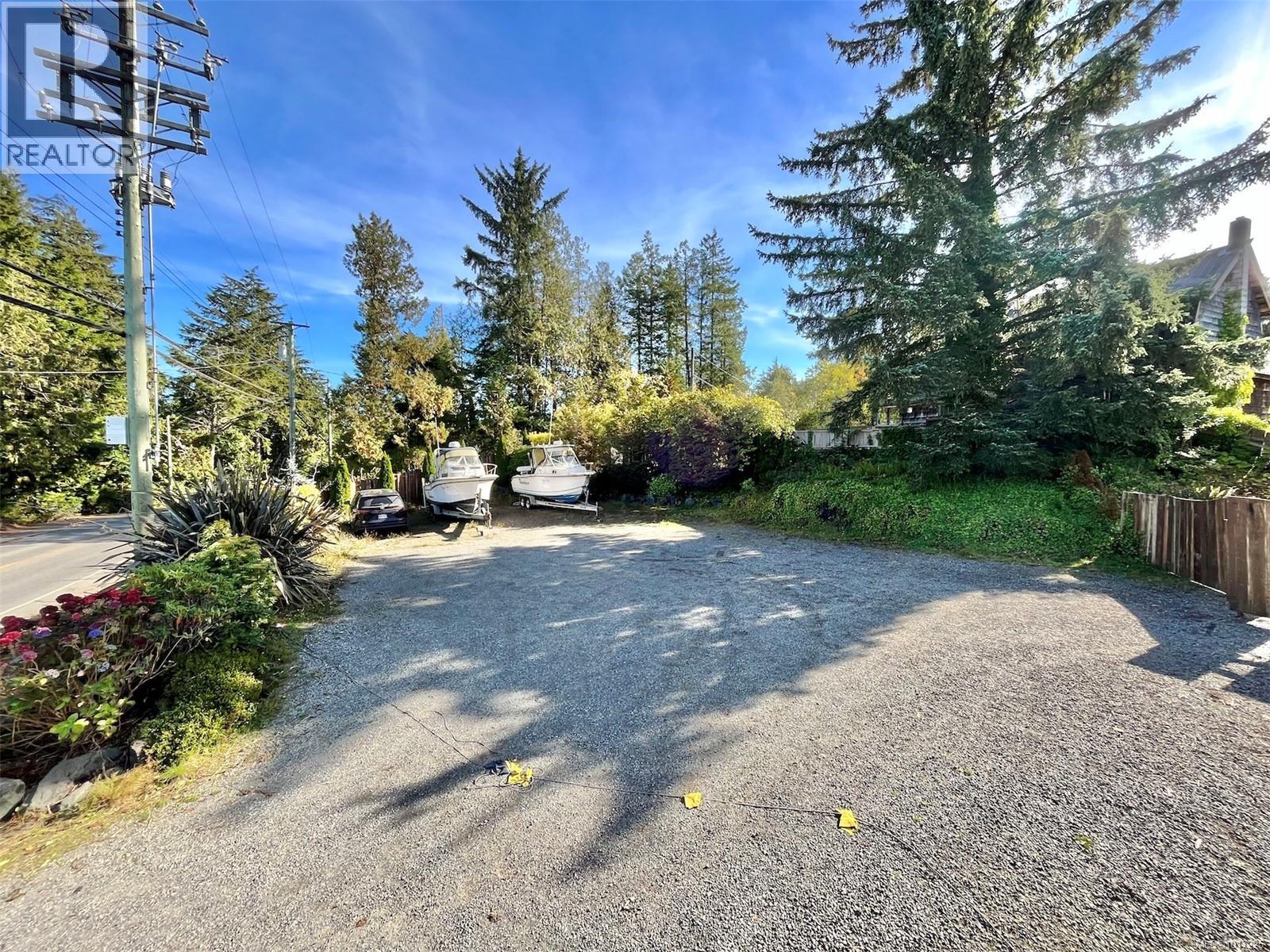 561 Campbell St, Tofino