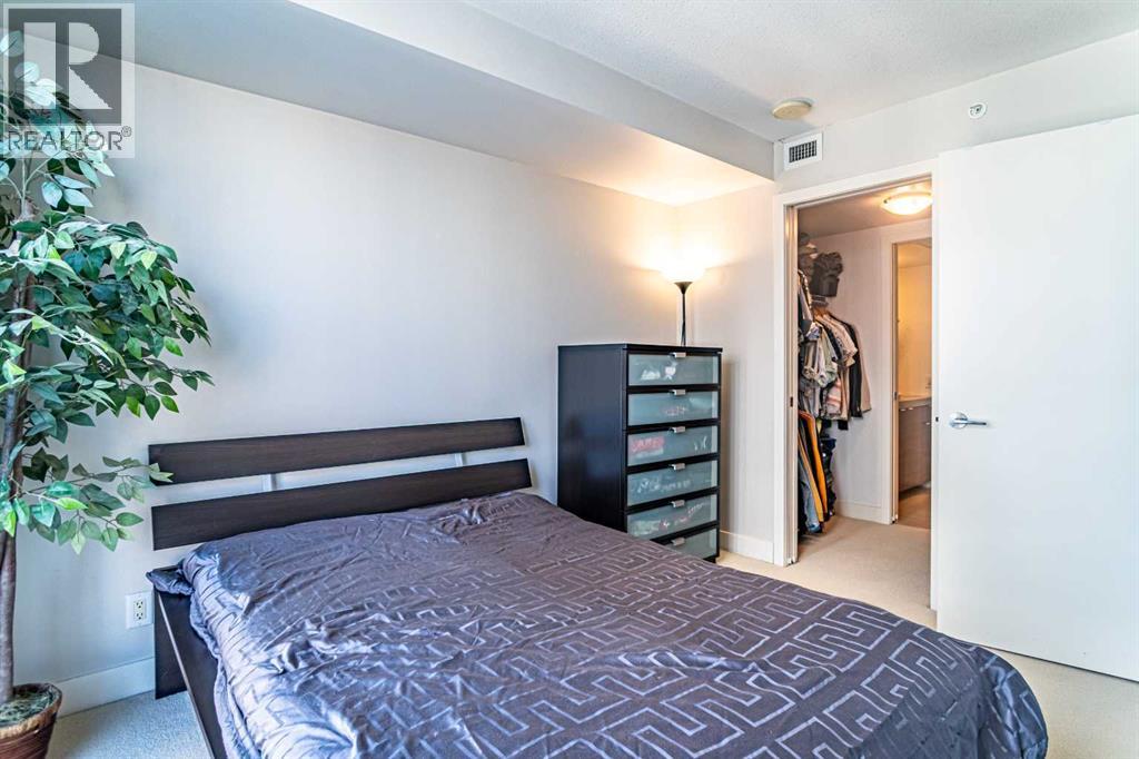 Single Family House for Sale in    Street SW Beltline Calgary 