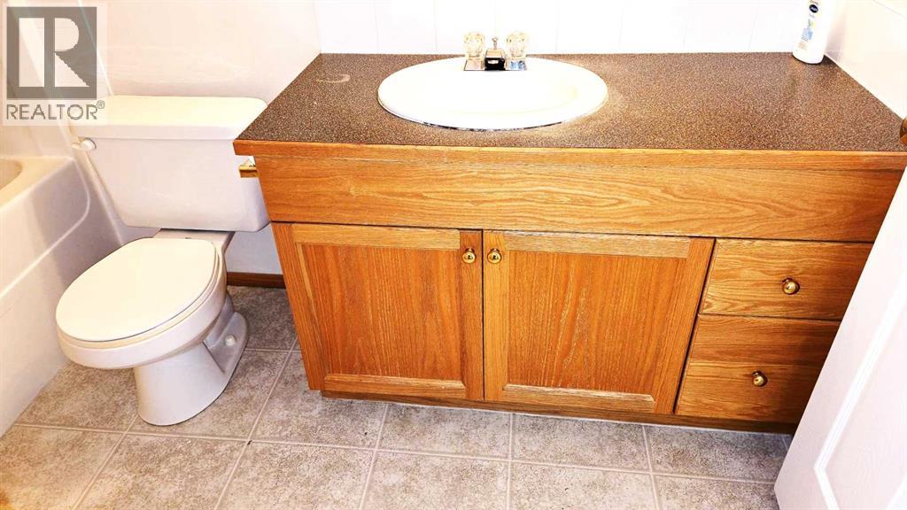 Single Family House for Sale in  Pinecliff Grove NE Pineridge Calgary 