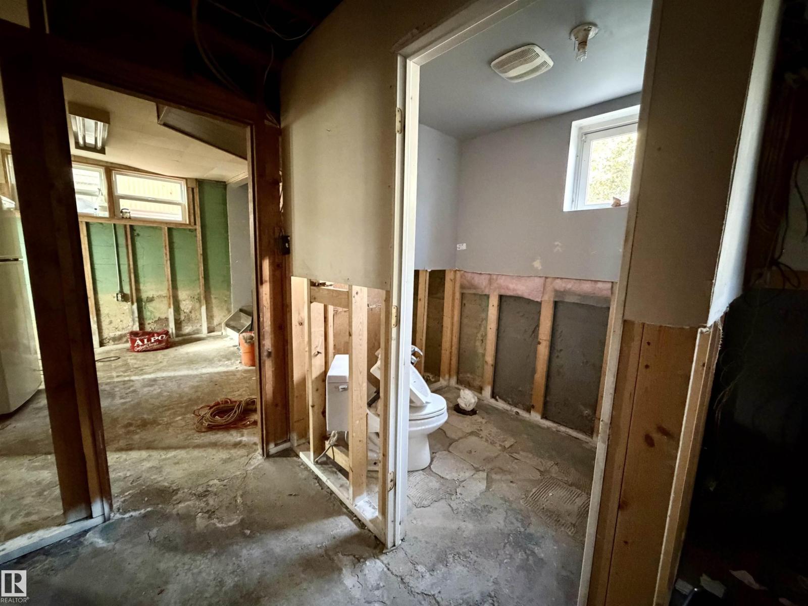 13604 132 AV NW, Edmonton