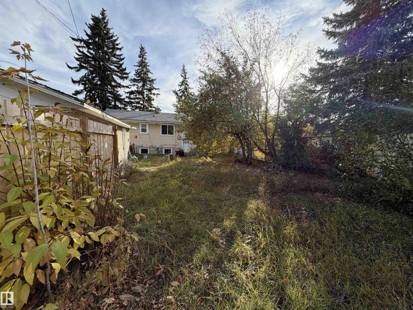 13604 132 AV NW, Edmonton