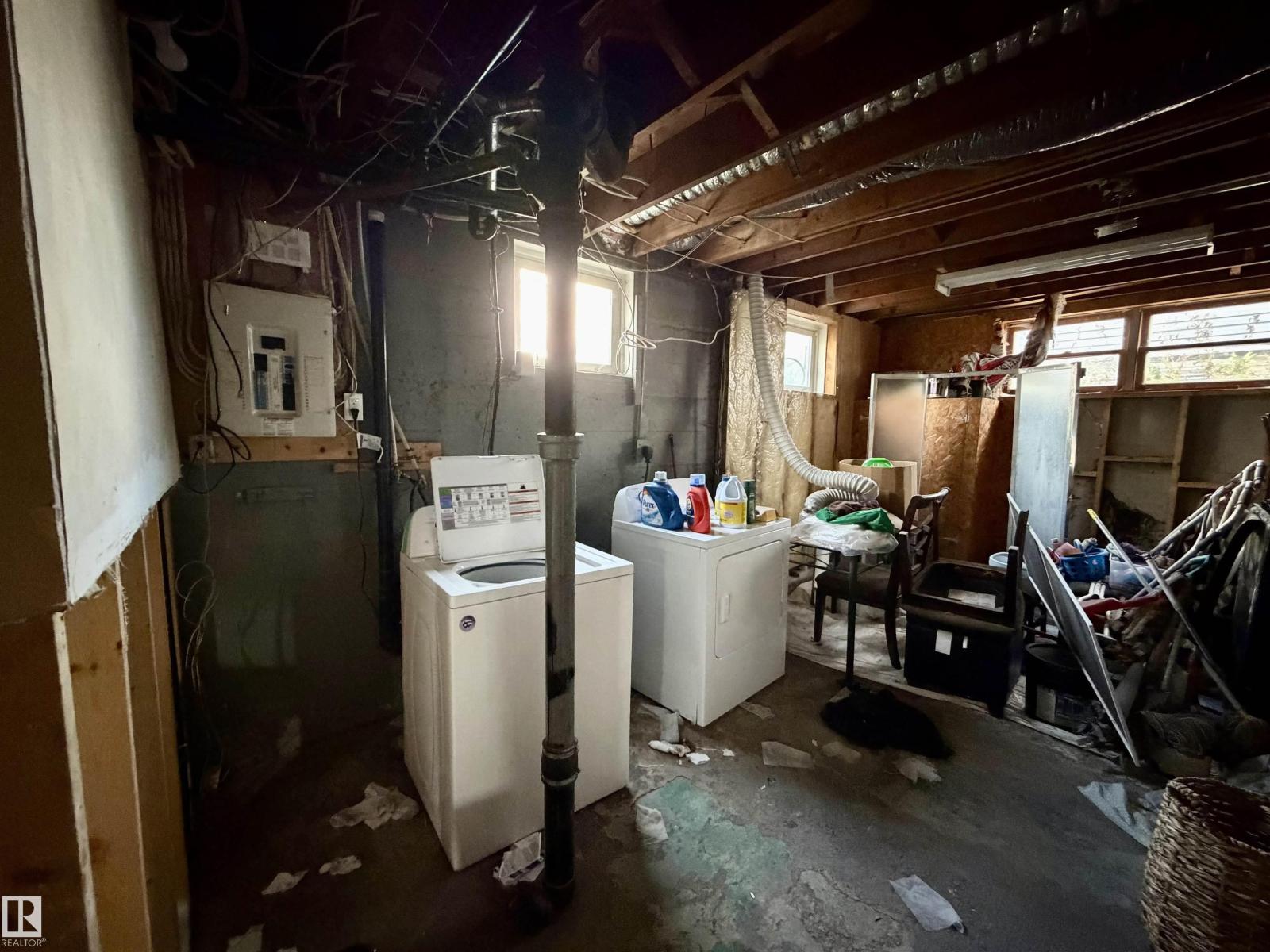 13604 132 AV NW, Edmonton