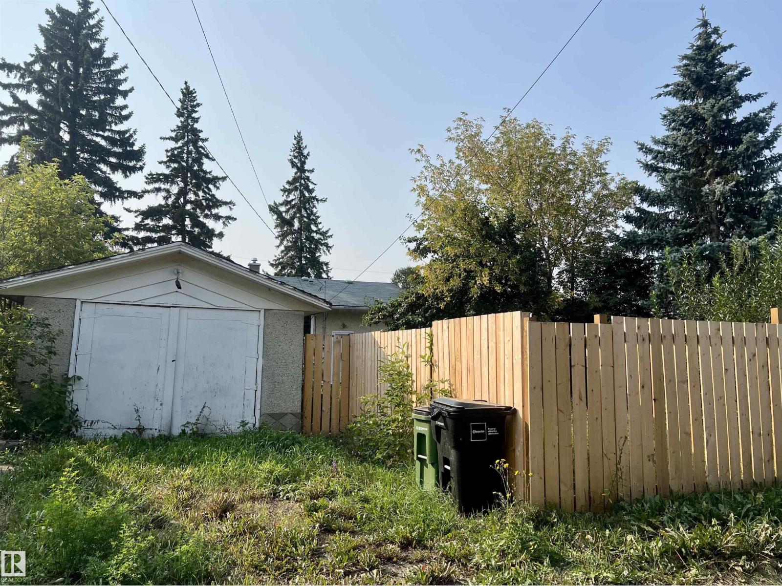 13604 132 AV NW, Edmonton