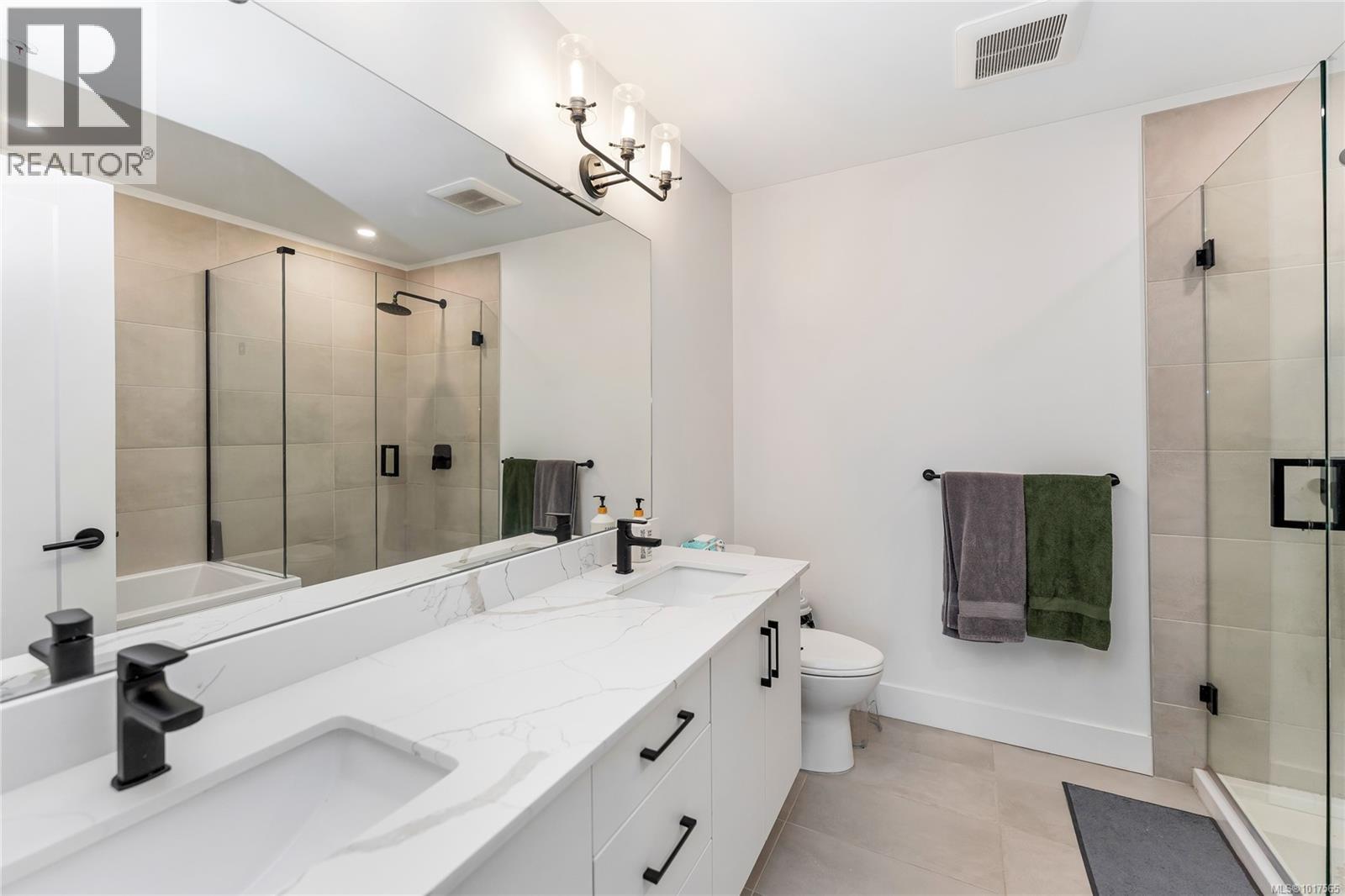 66 255 Caspian Dr, Colwood