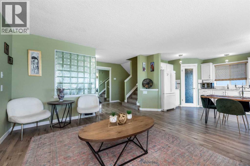 Single Family House for Sale in  River Rock Court SE Riverbend Calgary 