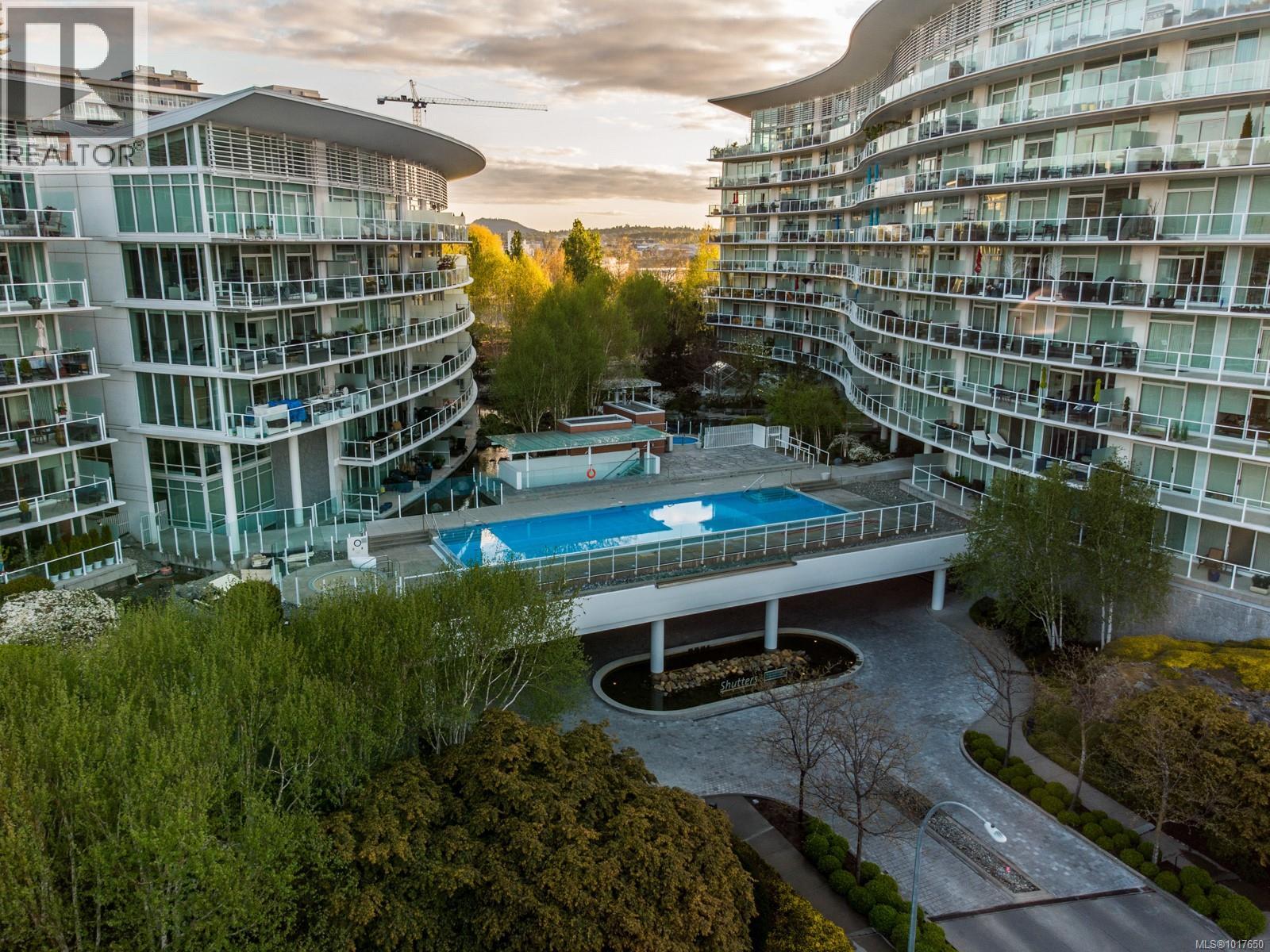 119 68 Songhees Road, Victoria
