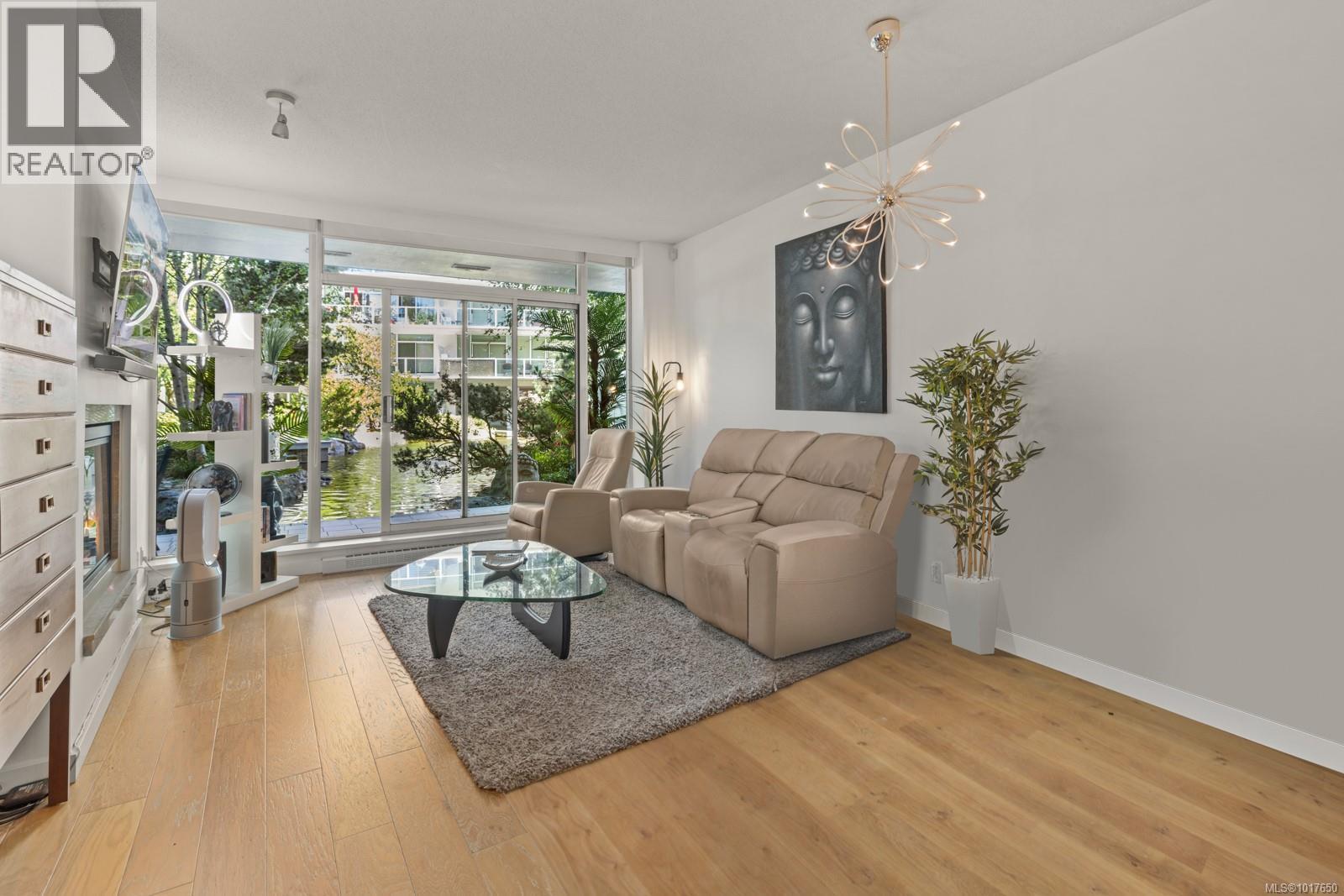 119 68 Songhees Road, Victoria