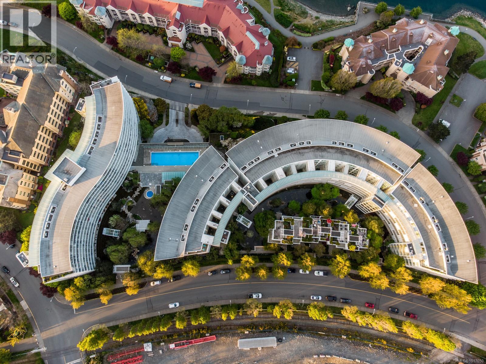 119 68 Songhees Road, Victoria