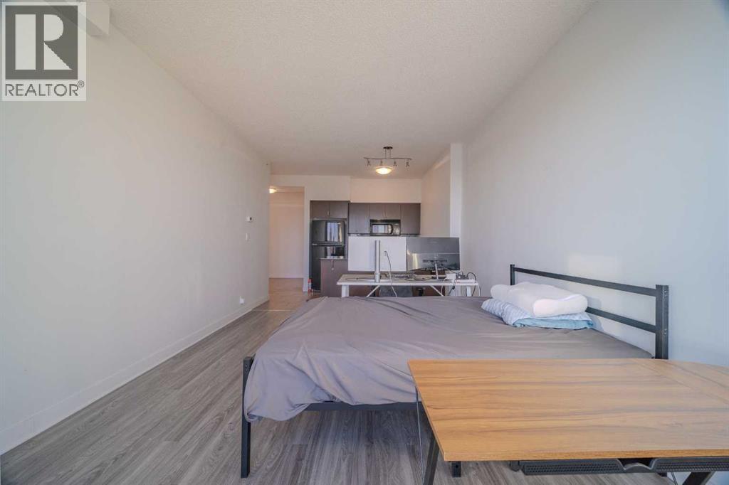 Single Family House for Sale in   Horton Road SW Haysboro Calgary 