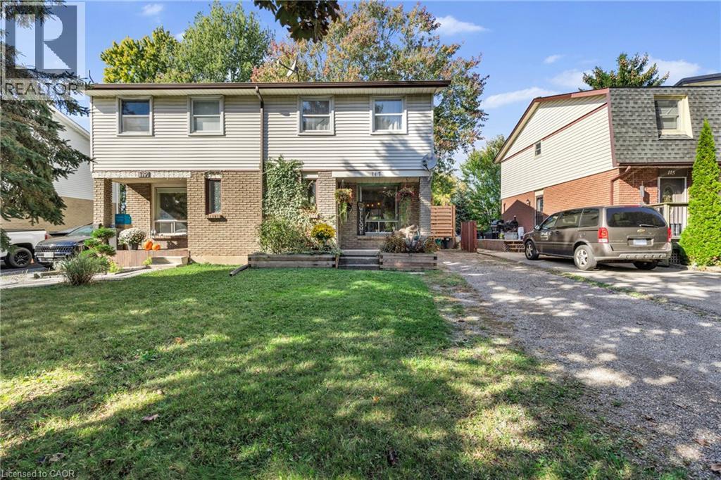 117 GRAYSTONE Crescent
