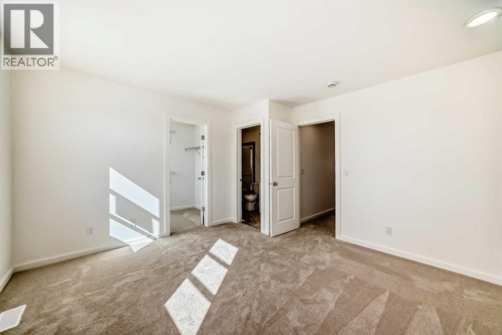 Single Family House for Sale in  Rangeview Way SE Rangeview Calgary 