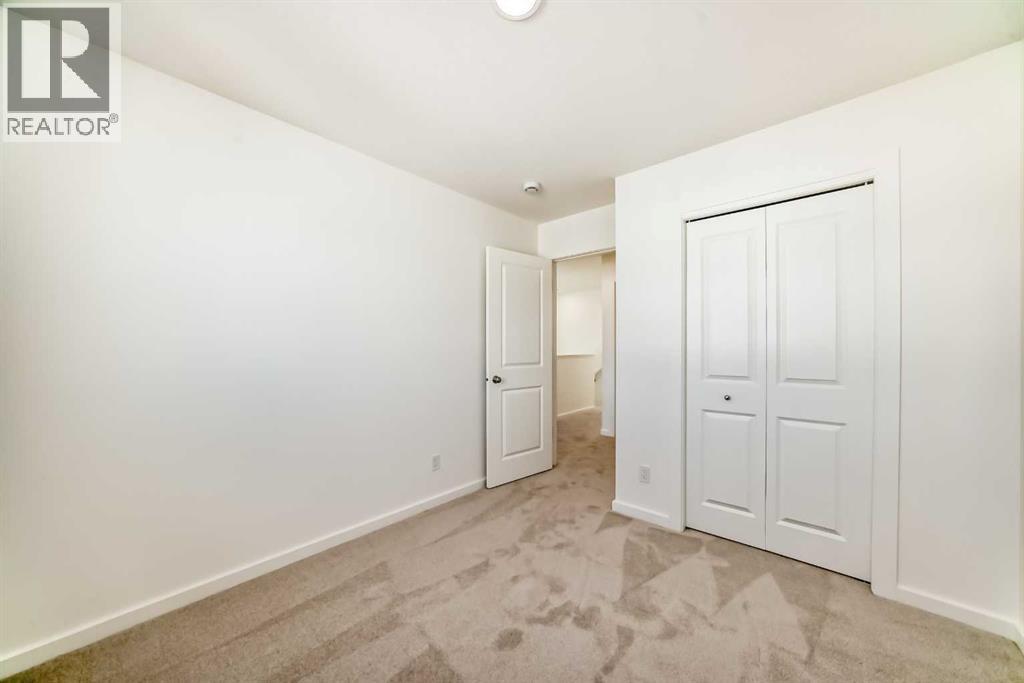 Single Family House for Sale in  Rangeview Way SE Rangeview Calgary 