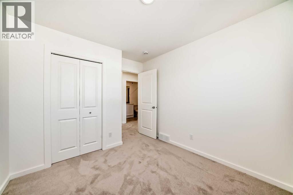 Single Family House for Sale in  Rangeview Way SE Rangeview Calgary 