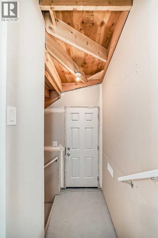 Single Family House for Sale in  Rangeview Way SE Rangeview Calgary 