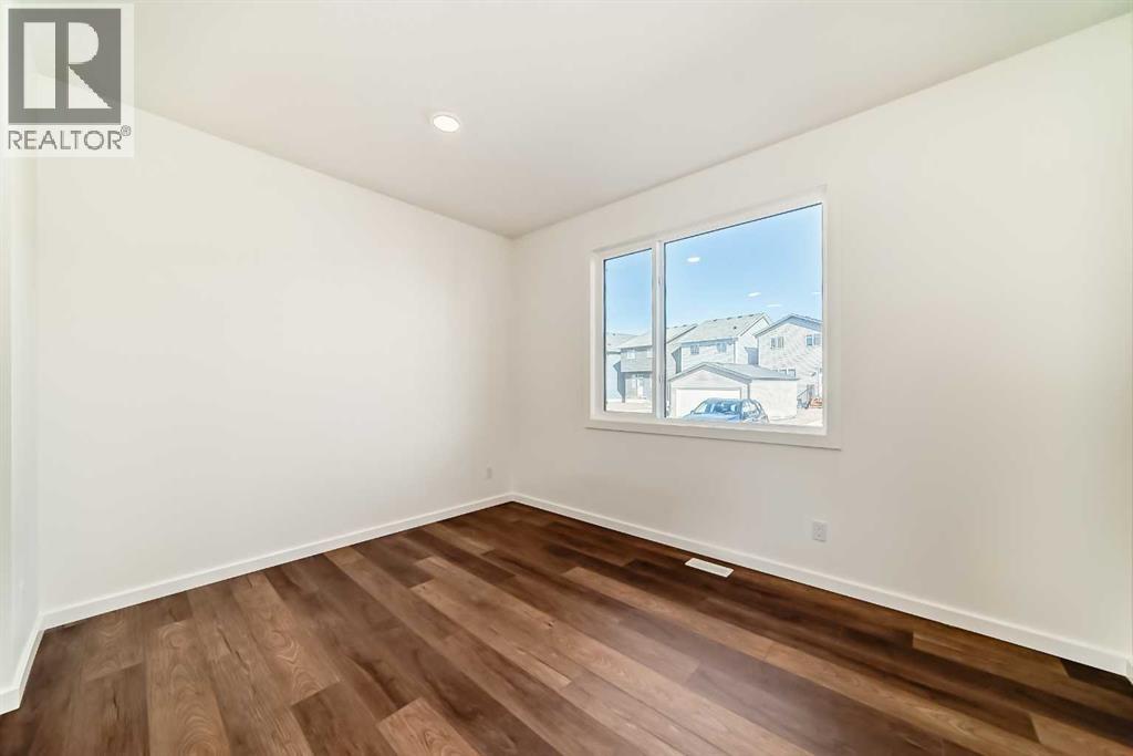 Single Family House for Sale in  Rangeview Way SE Rangeview Calgary 