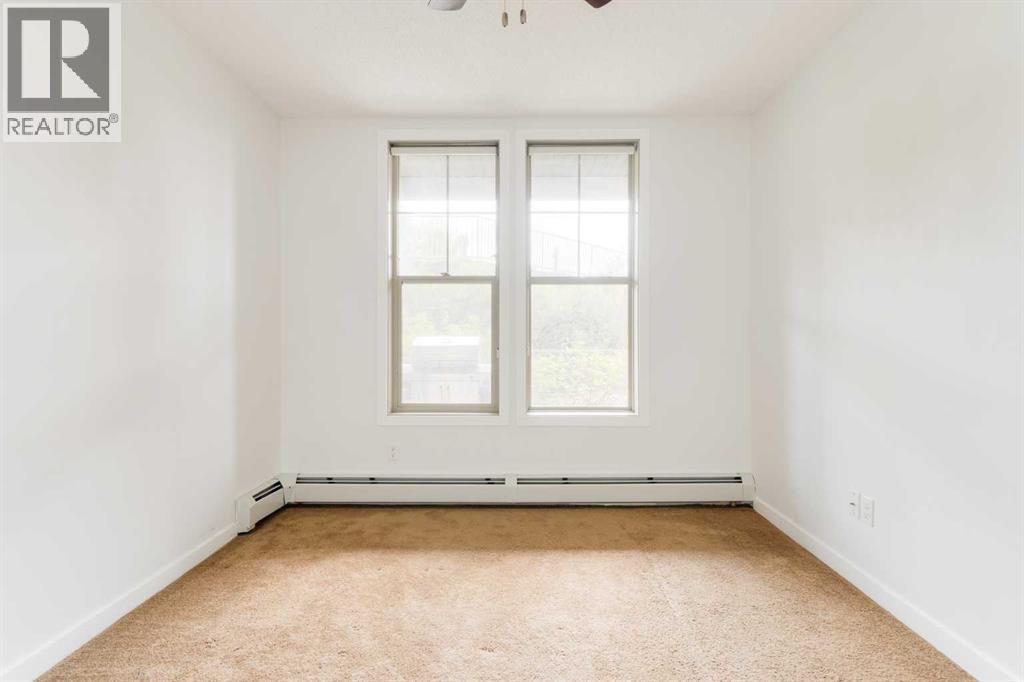 207 Sunset Drive, Cochrane