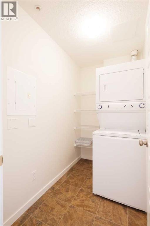 207 Sunset Drive, Cochrane