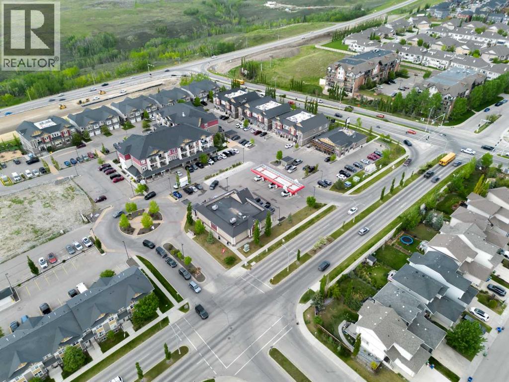 207 Sunset Drive, Cochrane