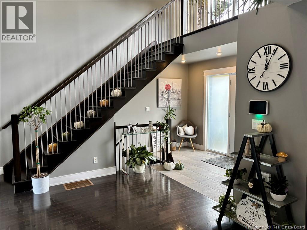 18 Corinth Avenue - 10