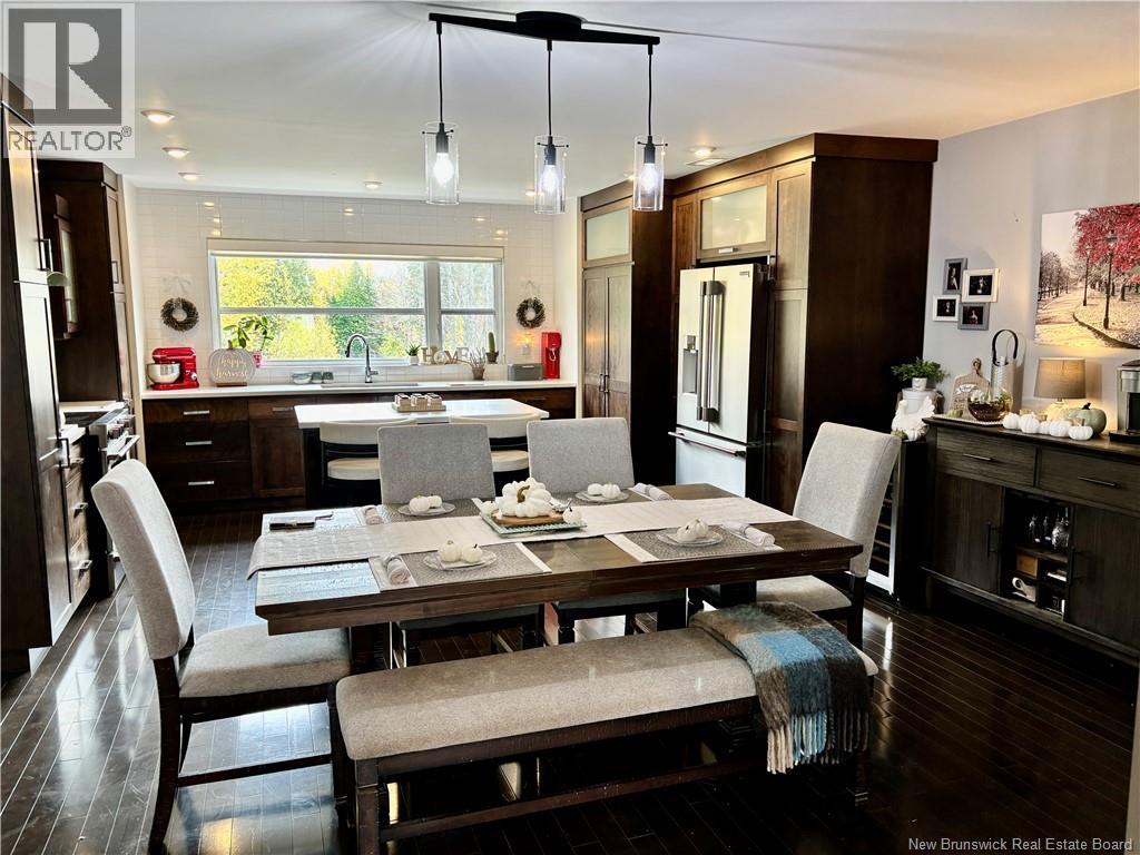 18 Corinth Avenue - 14