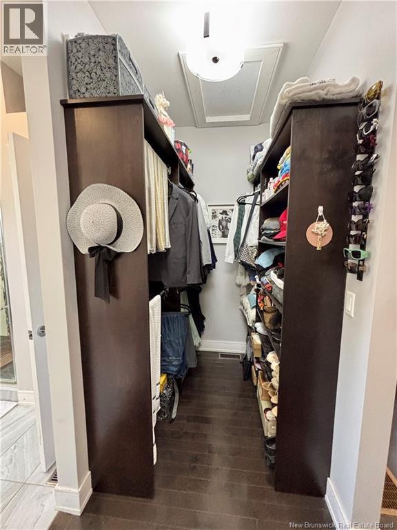 18 Corinth Avenue - 29