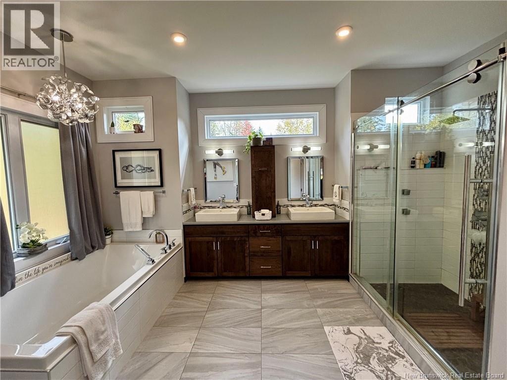 18 Corinth Avenue - Image 30