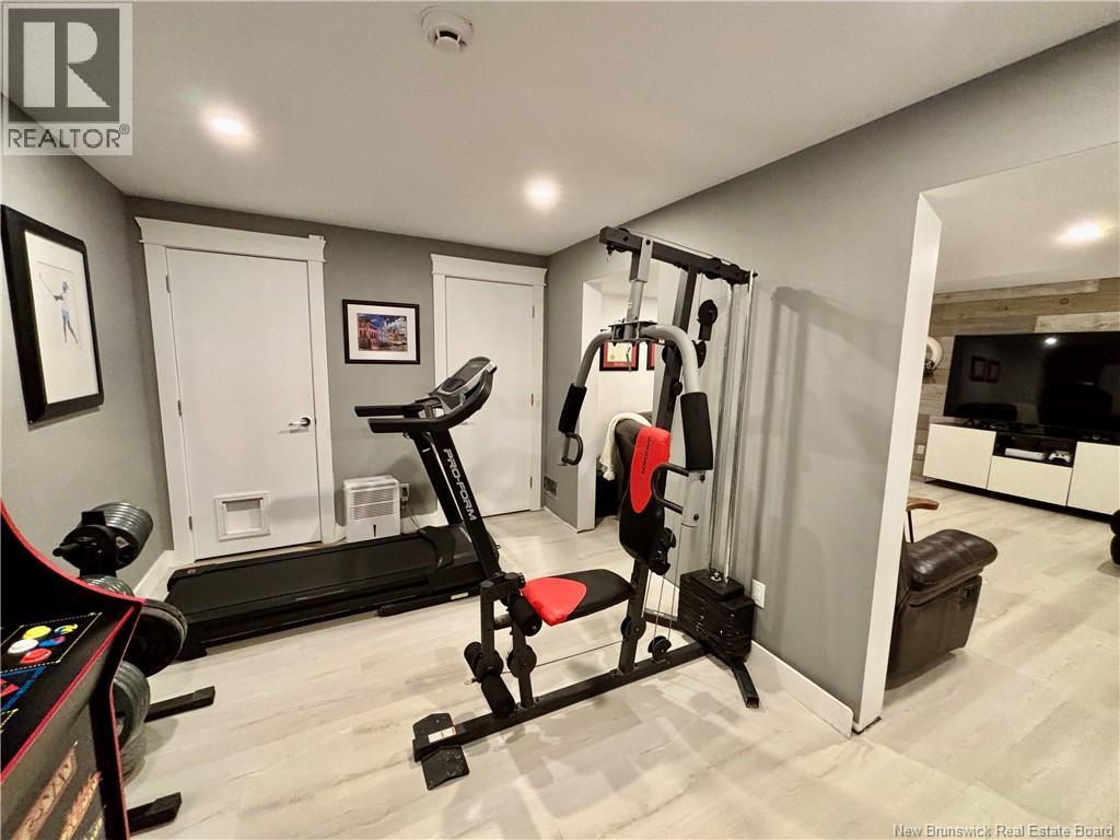 18 Corinth Avenue - Image 38