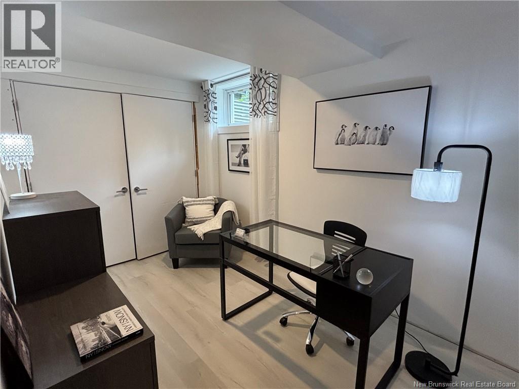 18 Corinth Avenue - 46