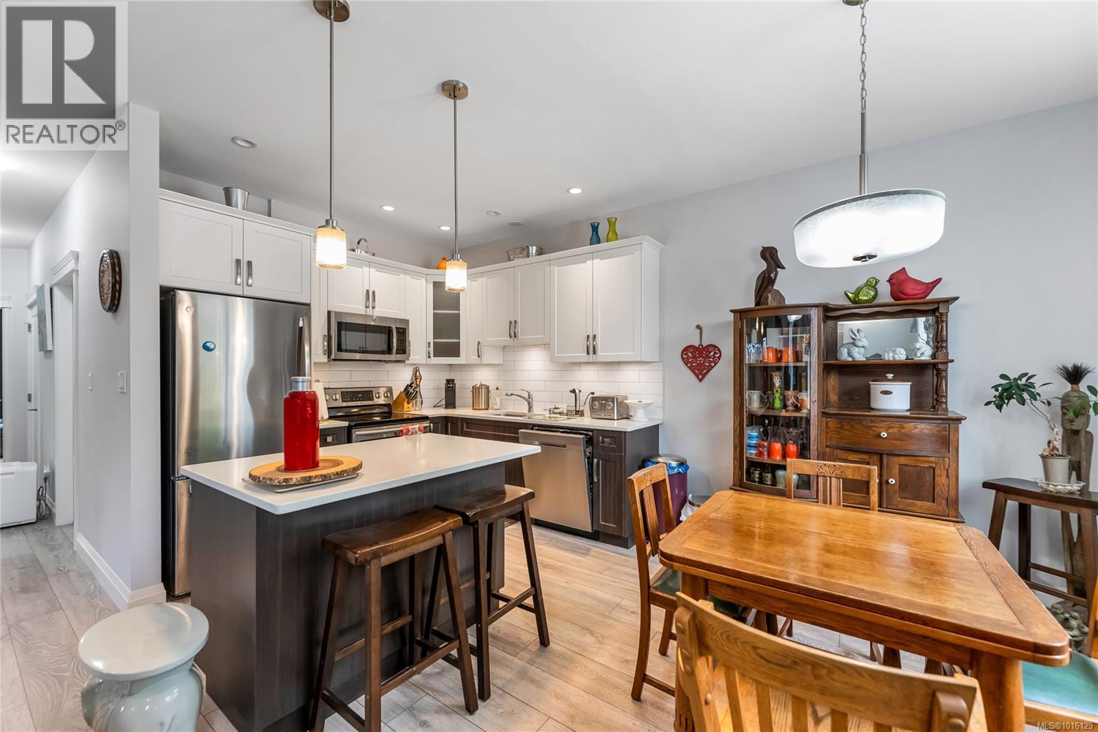  2876 Sherman Road, Duncan
