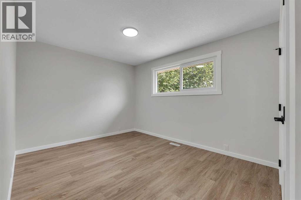 Single Family House Bungalow for Sale in  Penedo Crescent SE Penbrooke Meadows Calgary 