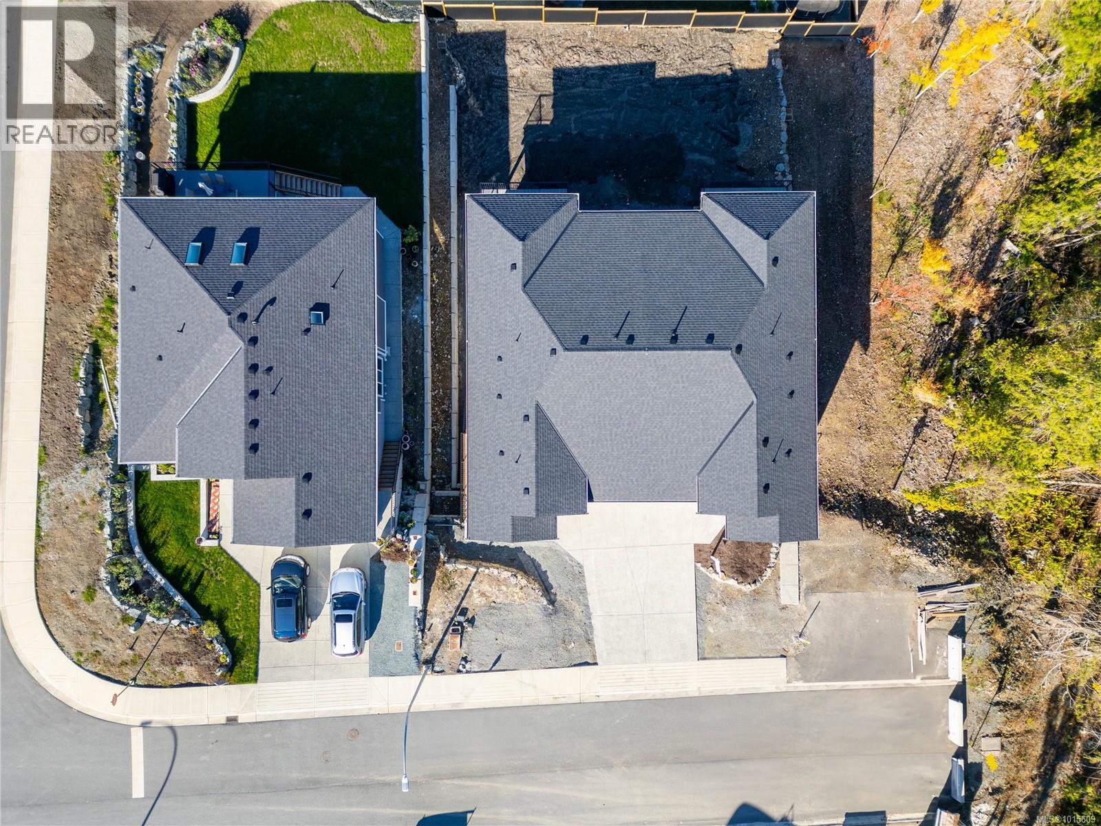 669 Sanderson Rd, Ladysmith