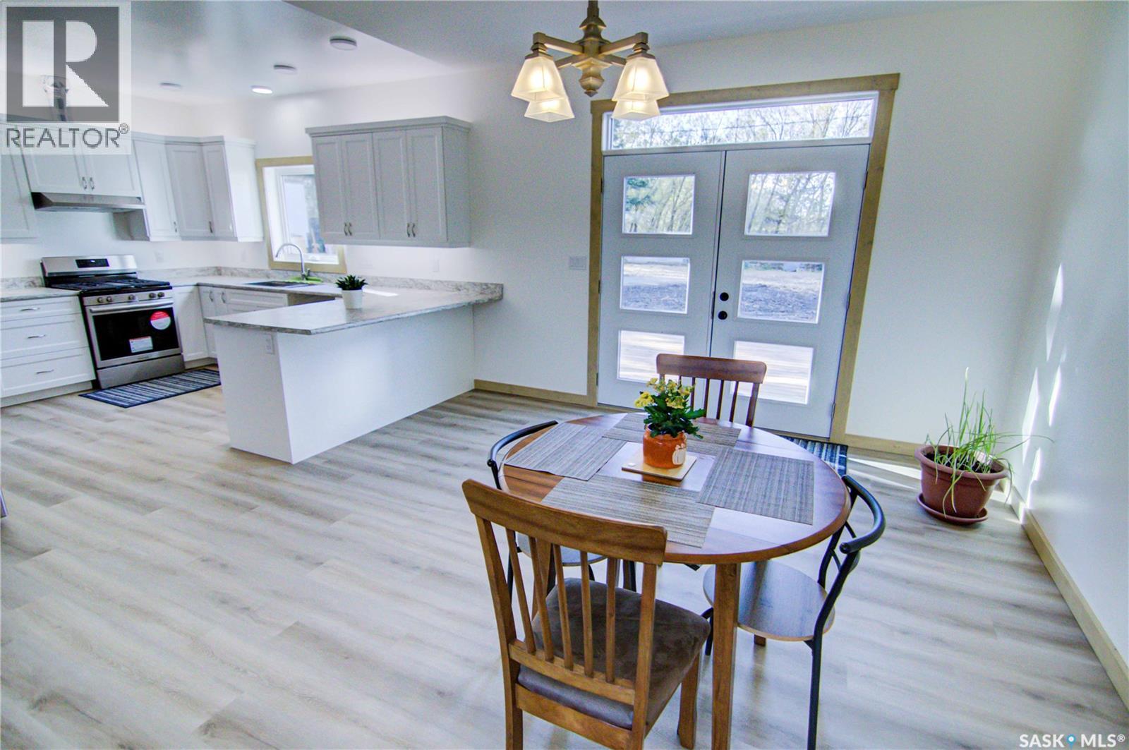 108 CENTRAL AVENUE - 10