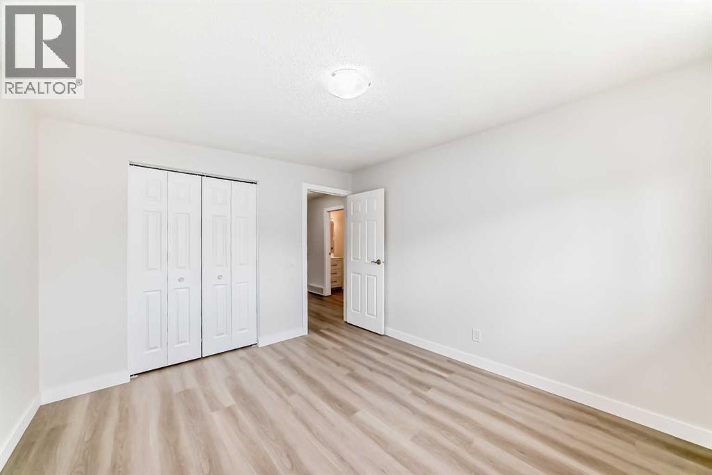 Single Family House Bi-level for Sale in  A Street SE Ogden Calgary 