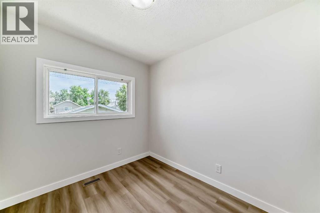 Single Family House Bi-level for Sale in  A Street SE Ogden Calgary 