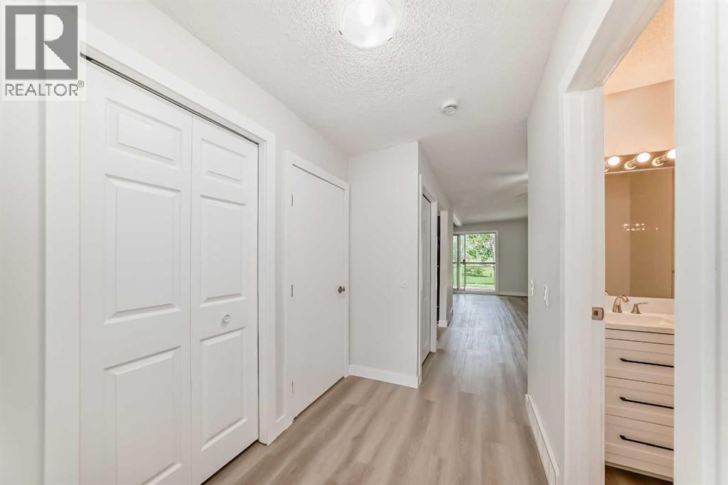 Single Family House Bi-level for Sale in  A Street SE Ogden Calgary 