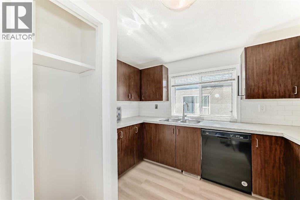 Single Family House Bi-level for Sale in  A Street SE Ogden Calgary 