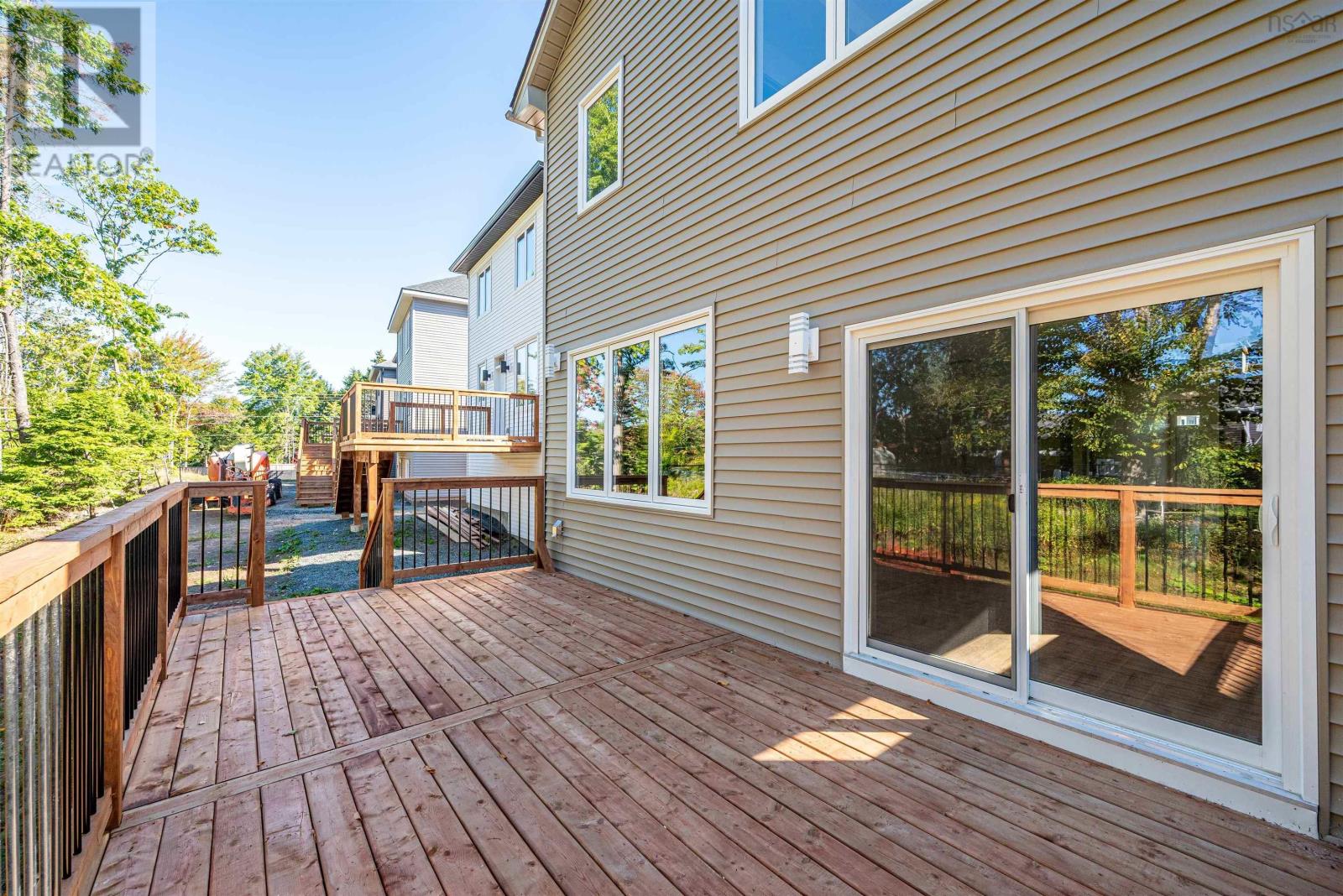 Property 36 of 37 of 17 Pearlgarden Close