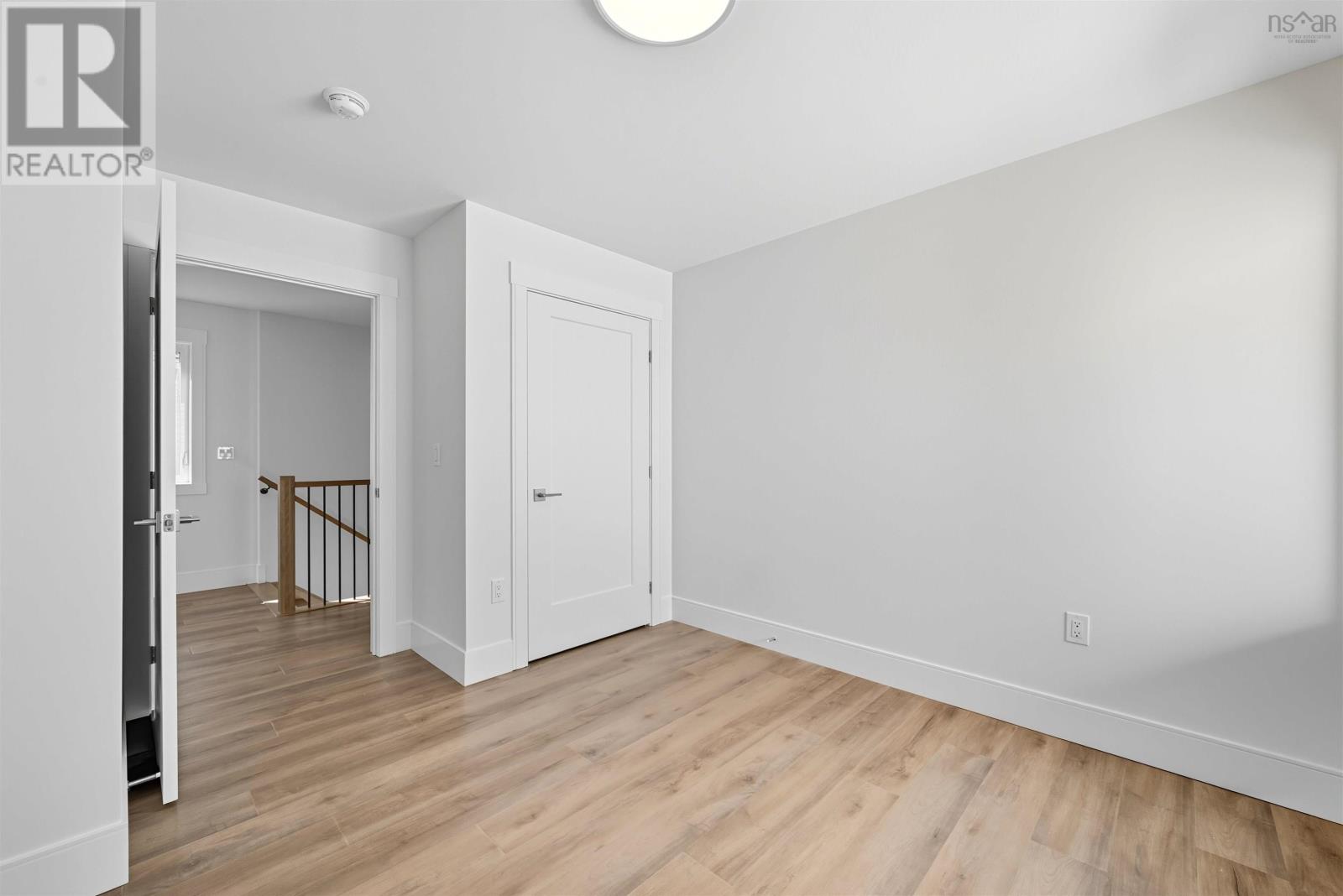 Property 22 of 37 of 17 Pearlgarden Close