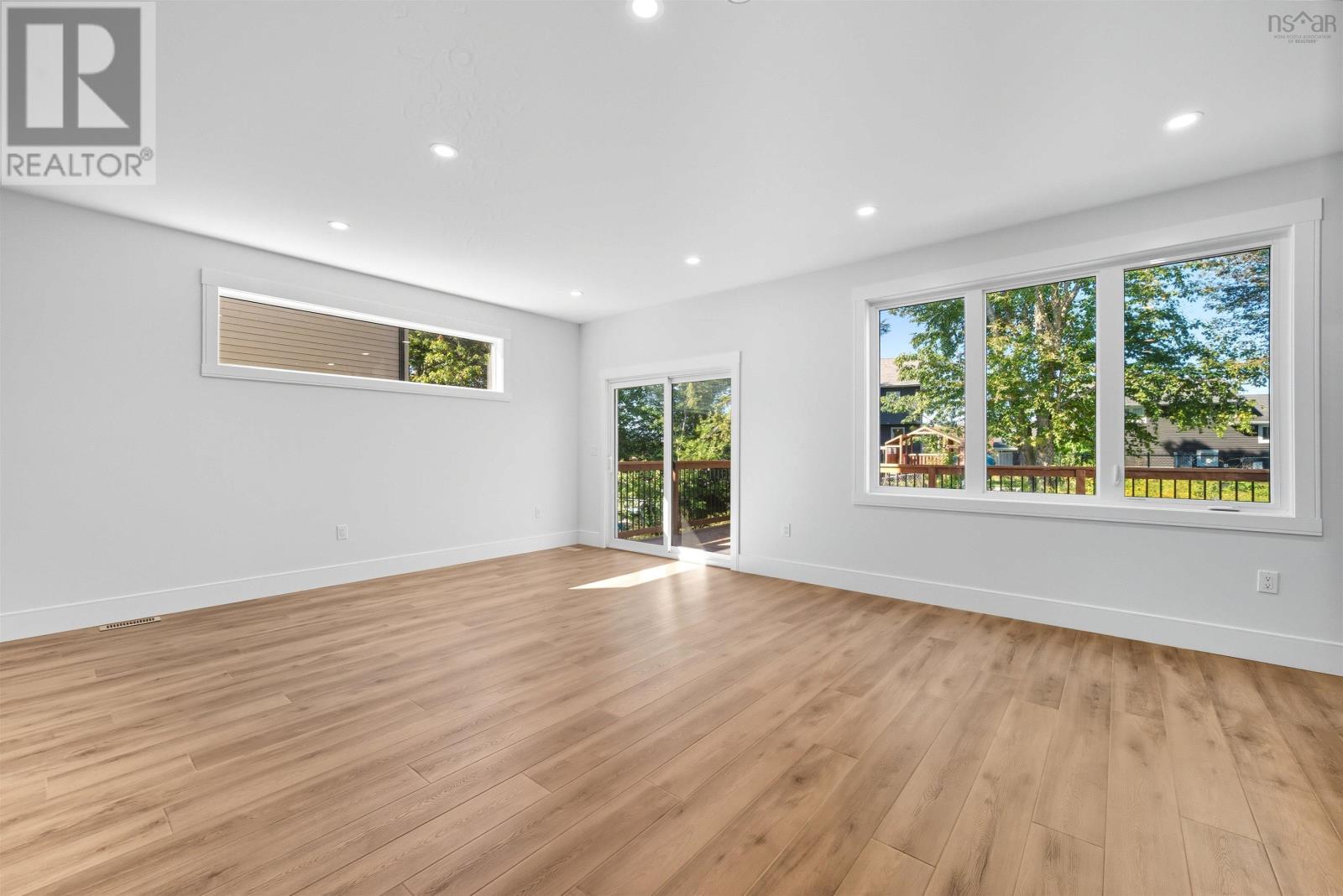 Property 10 of 37 of 17 Pearlgarden Close