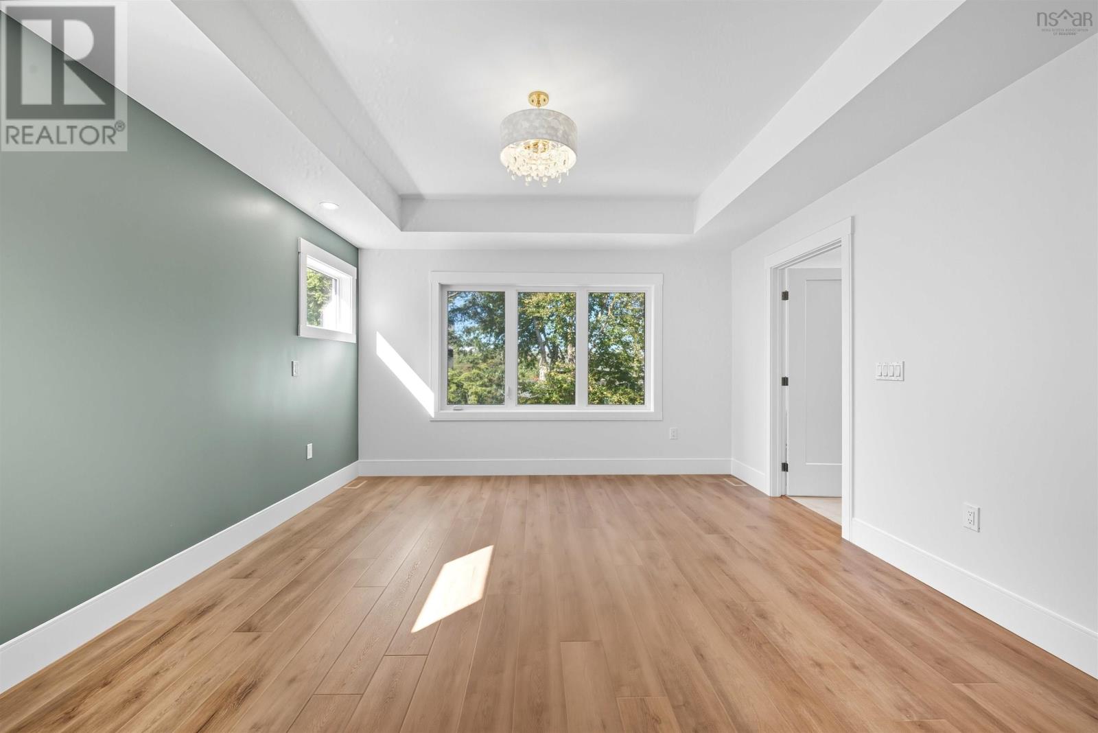 Property 13 of 37 of 17 Pearlgarden Close