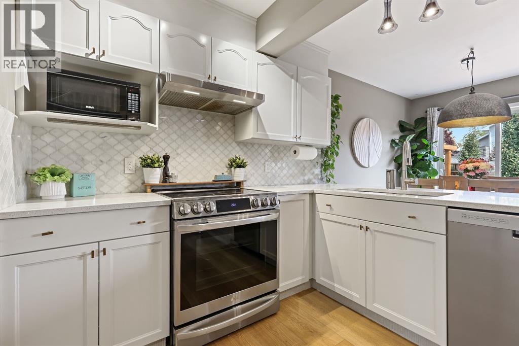 Single Family House for Sale in  Erin Grove SE Erin Woods Calgary 