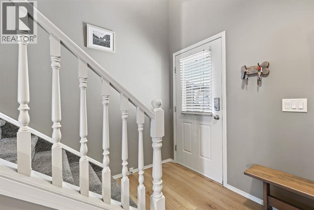Single Family House for Sale in  Erin Grove SE Erin Woods Calgary 