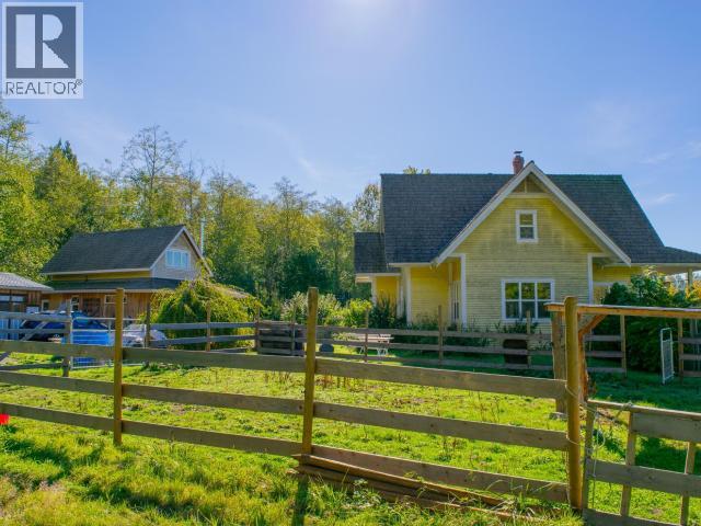 6701 MCMAHON AVENUE, Powell River