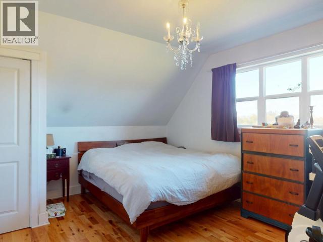 6701 MCMAHON AVENUE, Powell River